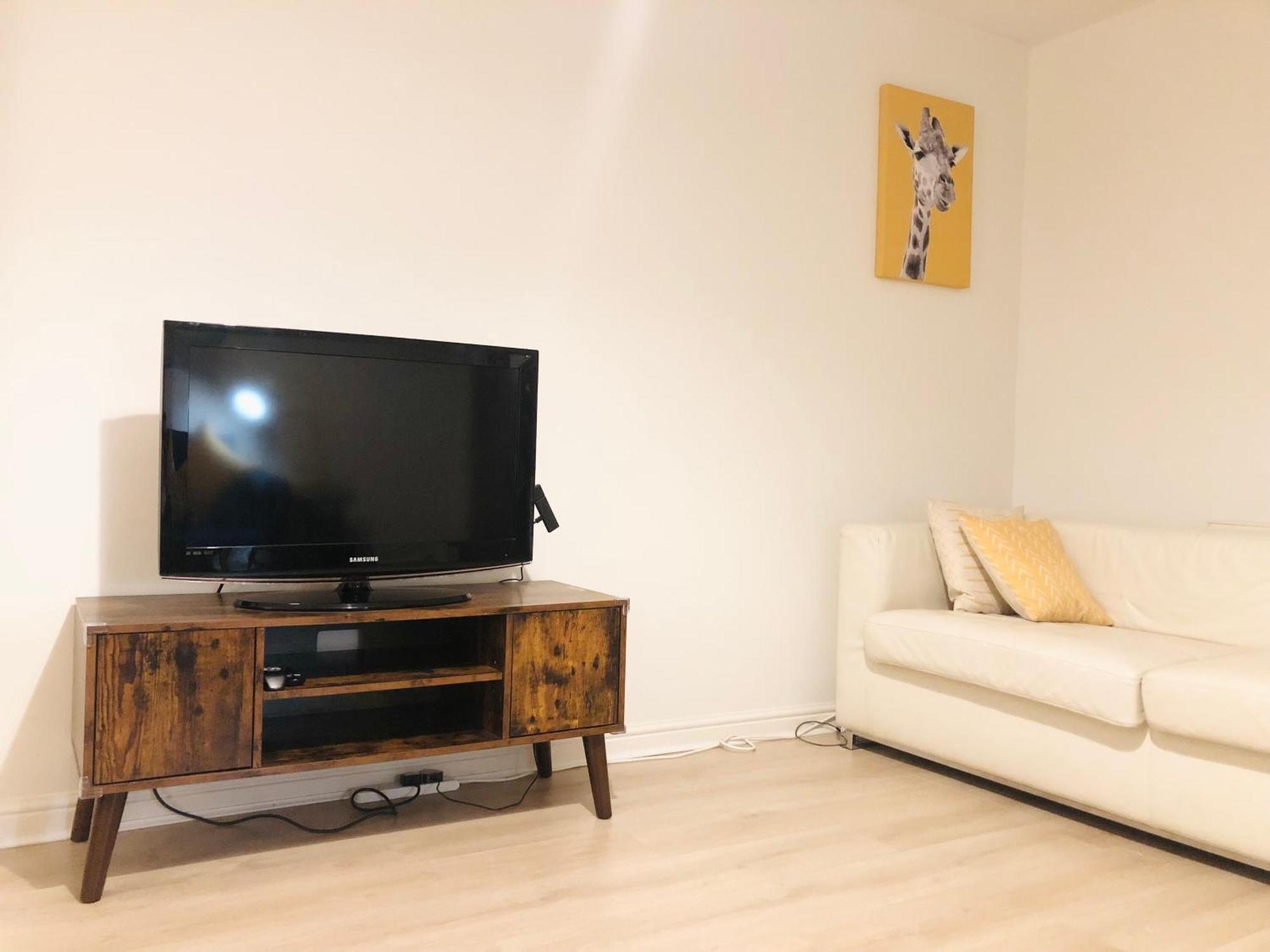 Spacious City Centre Flat Free Parking& Superfast Wifi EDI Buitenkant foto